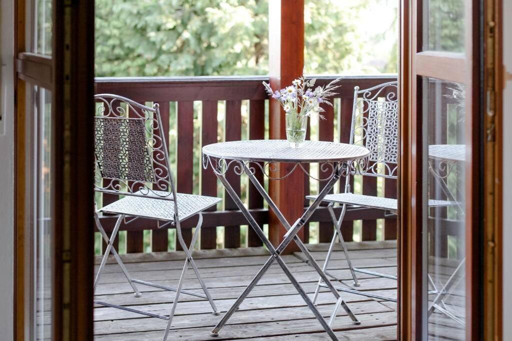 4-Zimmer-Ferienwohnung Waldbluemle Dobel Exterior foto